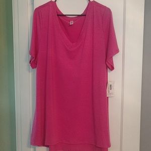 Solid bubblegum pink 2x LuLaRoe Christy tee